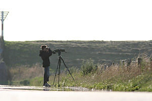 Rune tjekker vadere, Saltvandss�en, 17. juli 2007